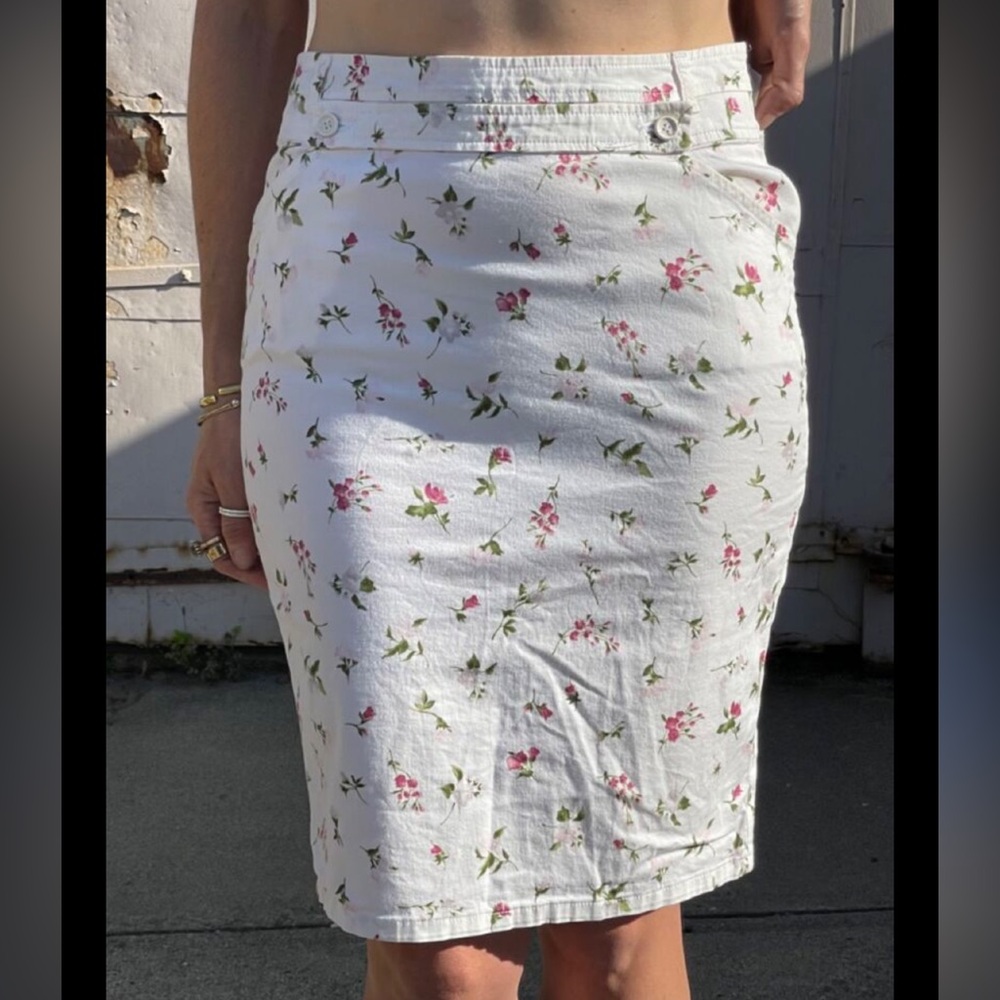 Dolce gabbana skirt white with flowers y2k